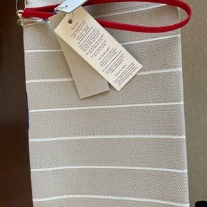 Brand new Rothy’s wristlet